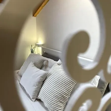 아파트 Mansarda Antica Milano